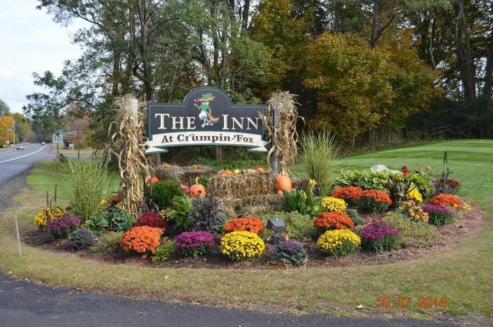 The Inn At Crumpin-Fox Bernardston Exterior foto